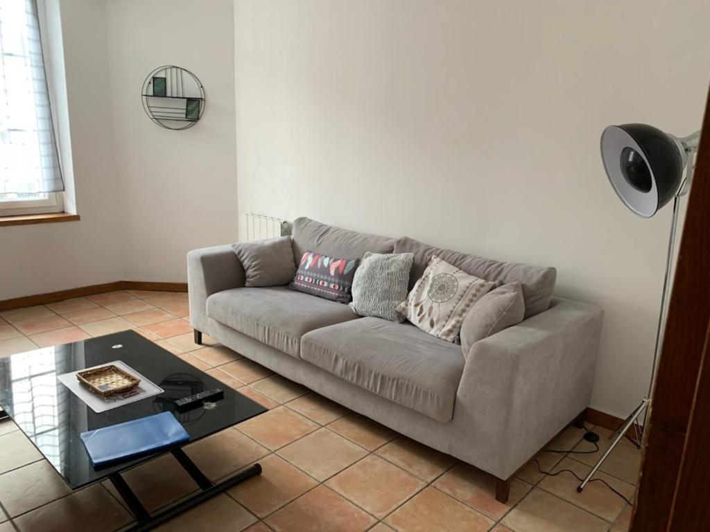 Appartement Avec Terrasse Жьен Экстерьер фото